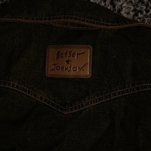 Betsey Johnson denim jacket size 6x in toddlers - Picture 3 of 4